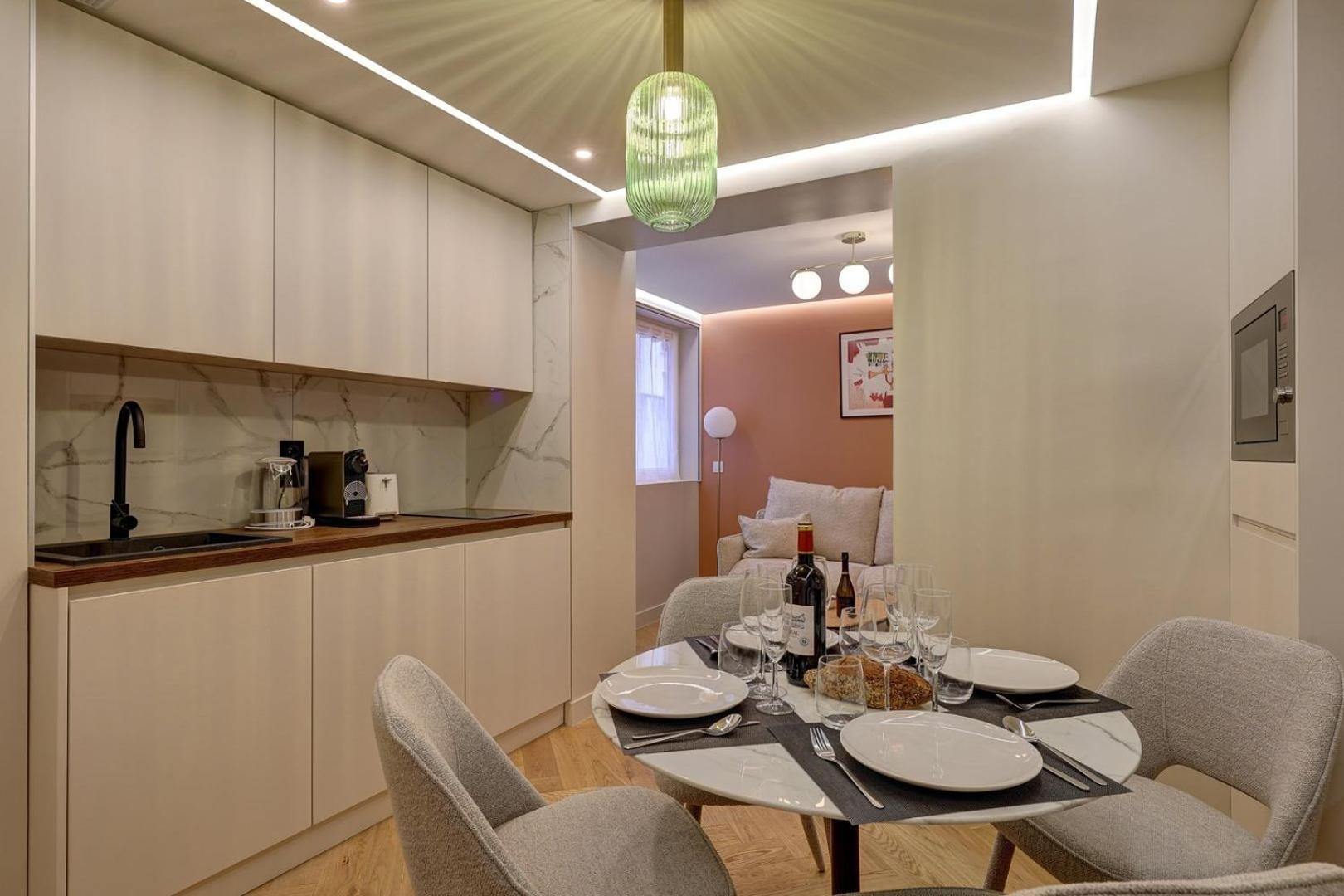 367 Suite Fondary 1 - Superb Apartment In Париж Екстериор снимка